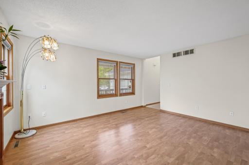 611 Bellvue Lane, Brooklyn Center, MN 55430