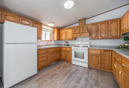 3323 State 84 NE, Longville, MN 56655