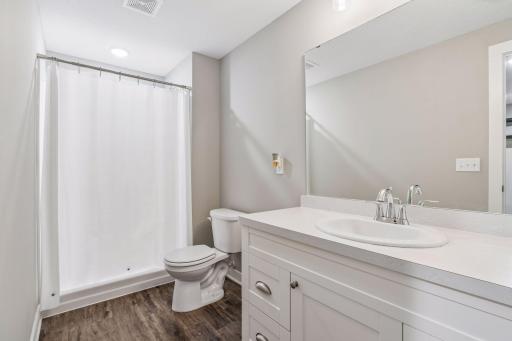 663 Alaska Place, Cambridge, MN 55008