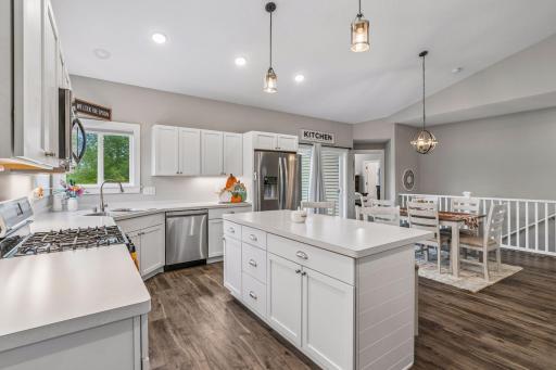 663 Alaska Place, Cambridge, MN 55008