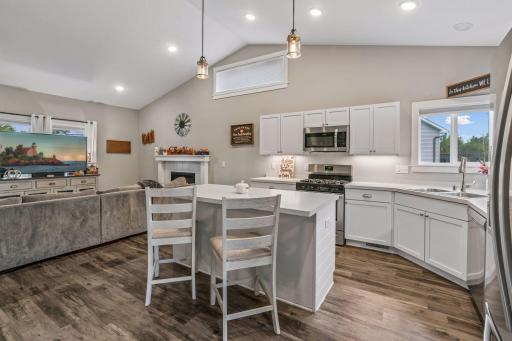 663 Alaska Place, Cambridge, MN 55008