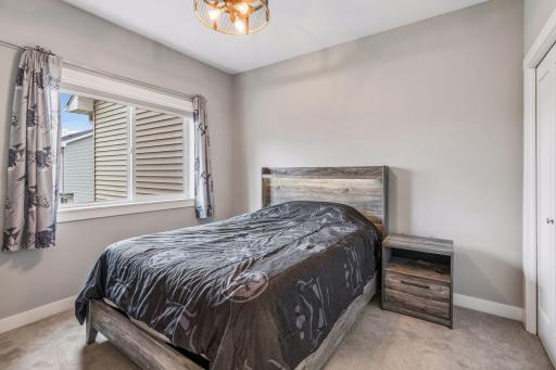 663 Alaska Place, Cambridge, MN 55008