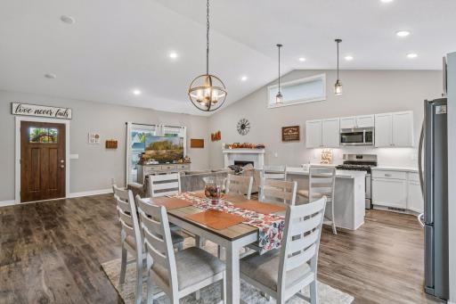 663 Alaska Place, Cambridge, MN 55008