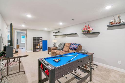 663 Alaska Place, Cambridge, MN 55008