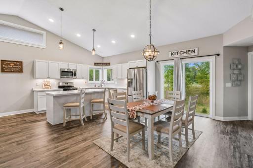 663 Alaska Place, Cambridge, MN 55008
