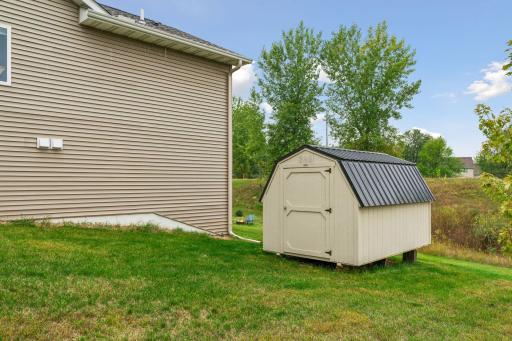 663 Alaska Place, Cambridge, MN 55008