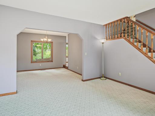 2112 Parkwood Hills Drive NE, Rochester, MN 55906