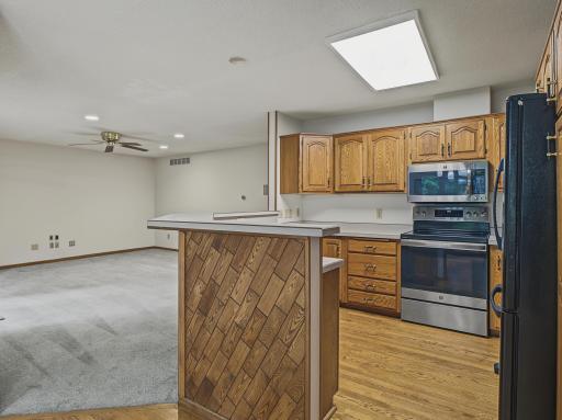 2112 Parkwood Hills Drive NE, Rochester, MN 55906