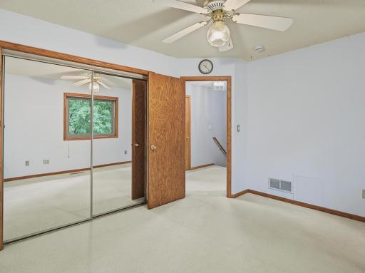 2112 Parkwood Hills Drive NE, Rochester, MN 55906