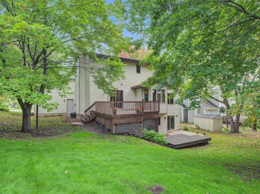 2112 Parkwood Hills Drive NE, Rochester, MN 55906