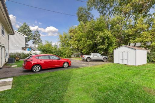 1015 43 1/2 Avenue NE, Columbia Heights, MN 55421