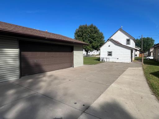 223 5th Avenue N, Waite Park, MN 56387