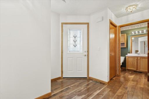 7987 Forest Boulevard, Unit F, Woodbury, MN 55125
