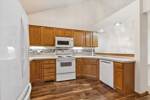 7987 Forest Boulevard, Unit F, Woodbury, MN 55125