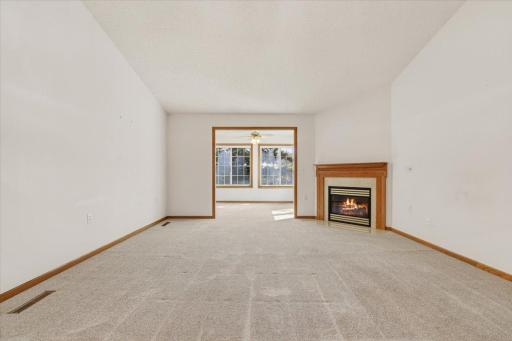 7987 Forest Boulevard, Unit F, Woodbury, MN 55125