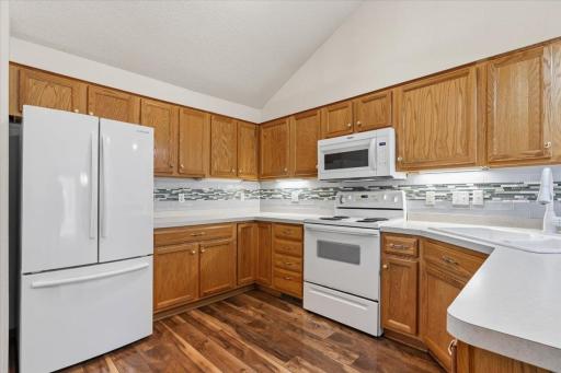 7987 Forest Boulevard, Unit F, Woodbury, MN 55125