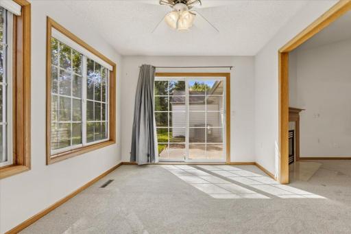 7987 Forest Boulevard, Unit F, Woodbury, MN 55125
