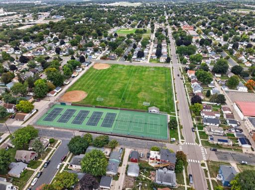 312 5th Avenue S, South Saint Paul, MN 55075
