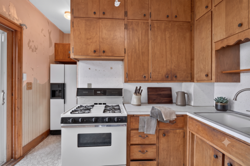 312 5th Avenue S, South Saint Paul, MN 55075