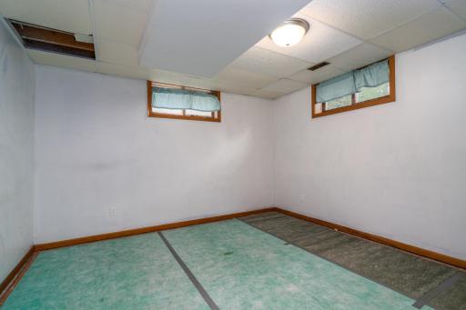 1313 Albert Street, Crookston, MN 56716