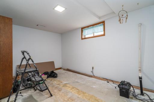 1313 Albert Street, Crookston, MN 56716