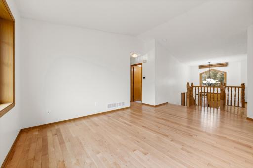 9024 Nevada Avenue N, Brooklyn Park, MN 55445