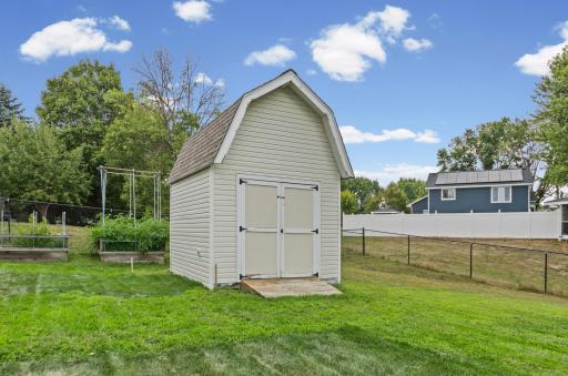 9024 Nevada Avenue N, Brooklyn Park, MN 55445