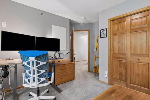 9820 Cove Drive, Minnetonka, MN 55305