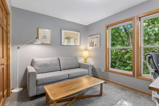 9820 Cove Drive, Minnetonka, MN 55305