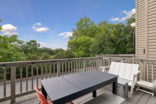 9820 Cove Drive, Minnetonka, MN 55305