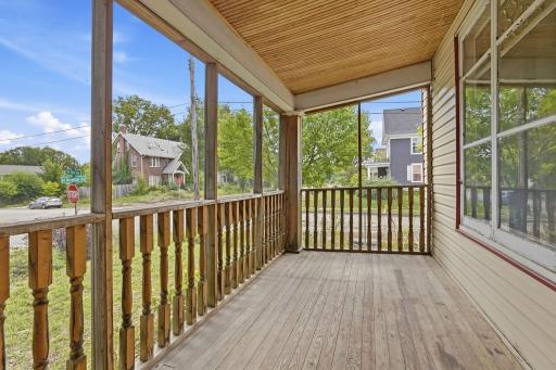 Awesome front porch hang space