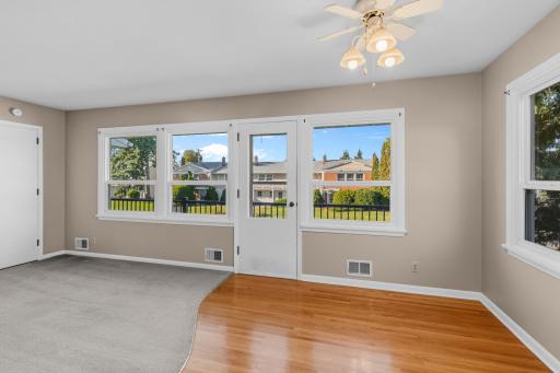 1348 Colonial Drive, Roseville, MN 55113