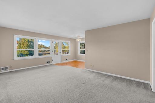 1348 Colonial Drive, Roseville, MN 55113
