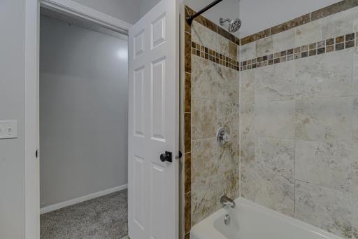 Bathroom-4.jpg