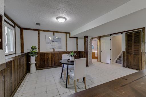 Family-Room-6.jpg