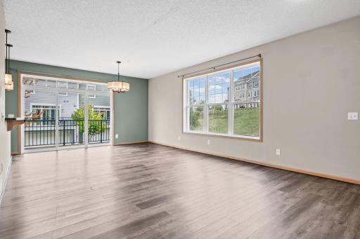 15610 Early Bird Circle, 210, Apple Valley, MN 55124