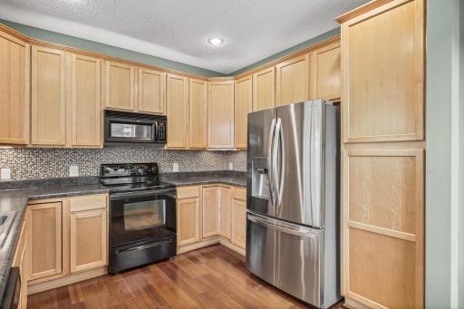 15610 Early Bird Circle, 210, Apple Valley, MN 55124