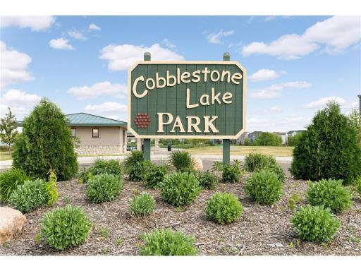 15610 Early Bird Circle, 210, Apple Valley, MN 55124