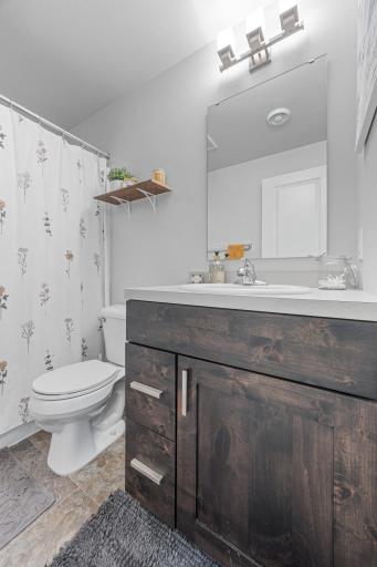 6054 Autumn Drive S, Fargo, ND 58104