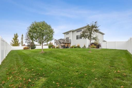 6054 Autumn Drive S, Fargo, ND 58104
