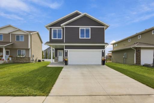 Photo for 781 Albert Drive W, West Fargo, ND 58078 - listing #7149387 781 Albert Drive W, West Fargo, ND 58078