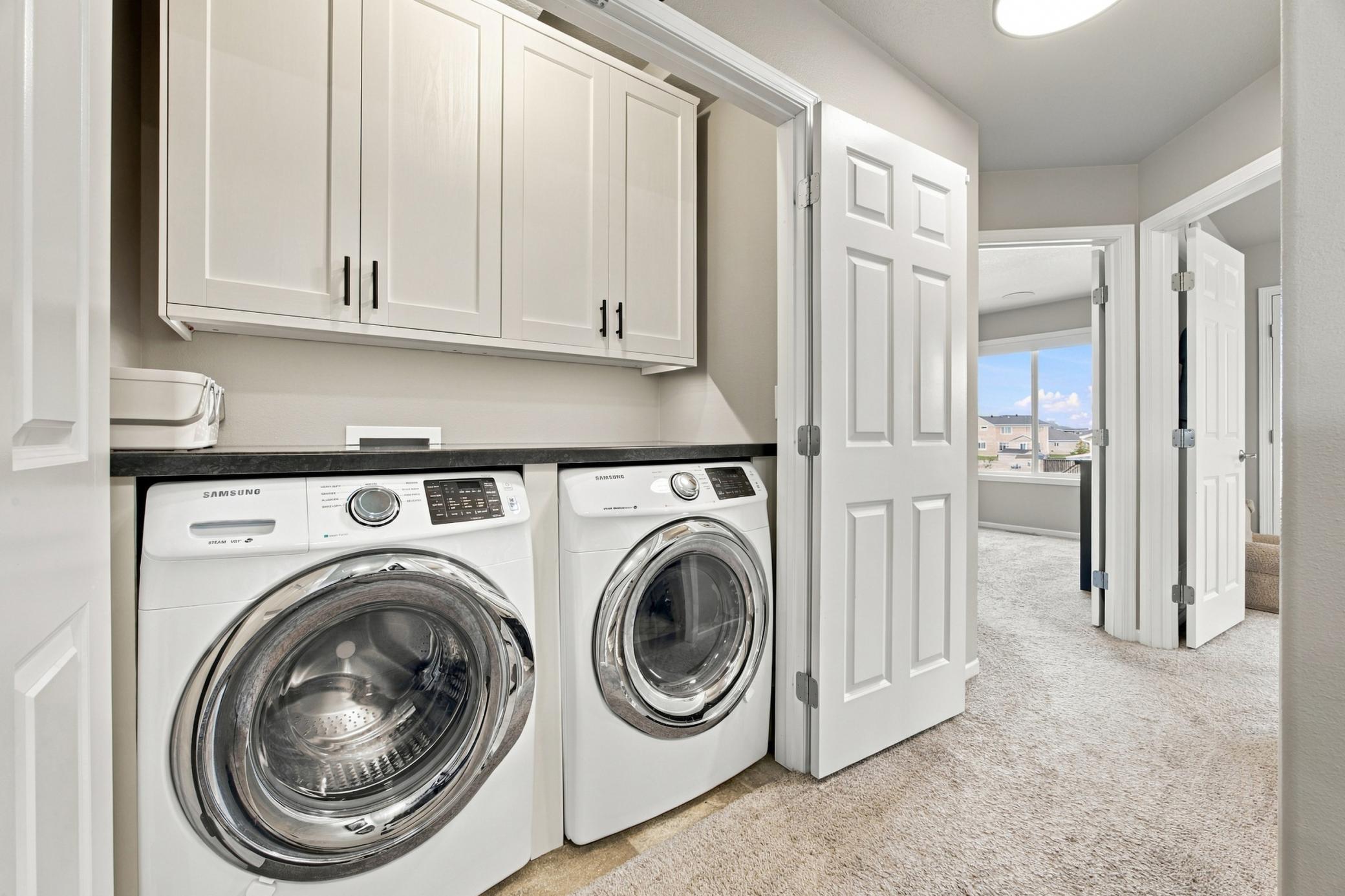 Washer & Dryer Included!