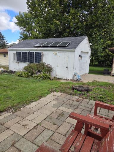 416 10th Street SE, Waseca, MN 56093