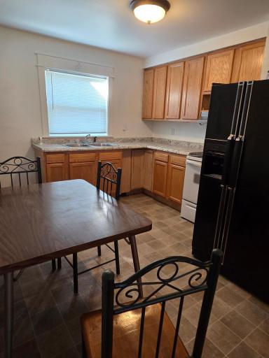 416 10th Street SE, Waseca, MN 56093
