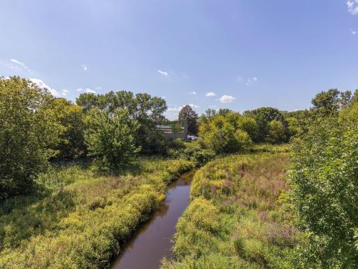 Discover the natural beauty of Nine Mile Creek! Enjoy scenic walking and biking trails winding through lush woodlands, picturesque creek views and peaceful natural surroundingsâall just moments from your doorstep.