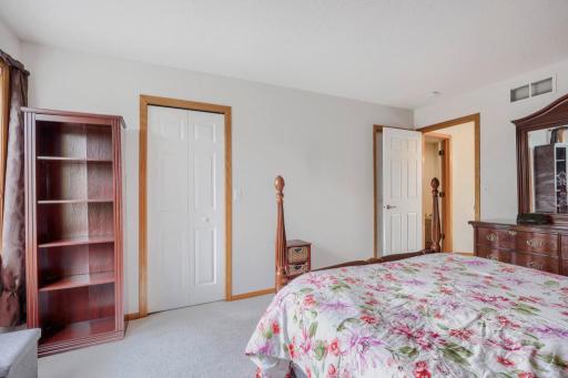 15021 Dunwood Trail - MLS Sized - 021 - 21 Primary Bedroom.jpg