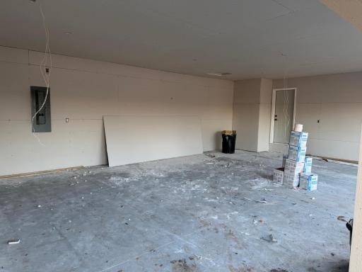 3 Car Garage