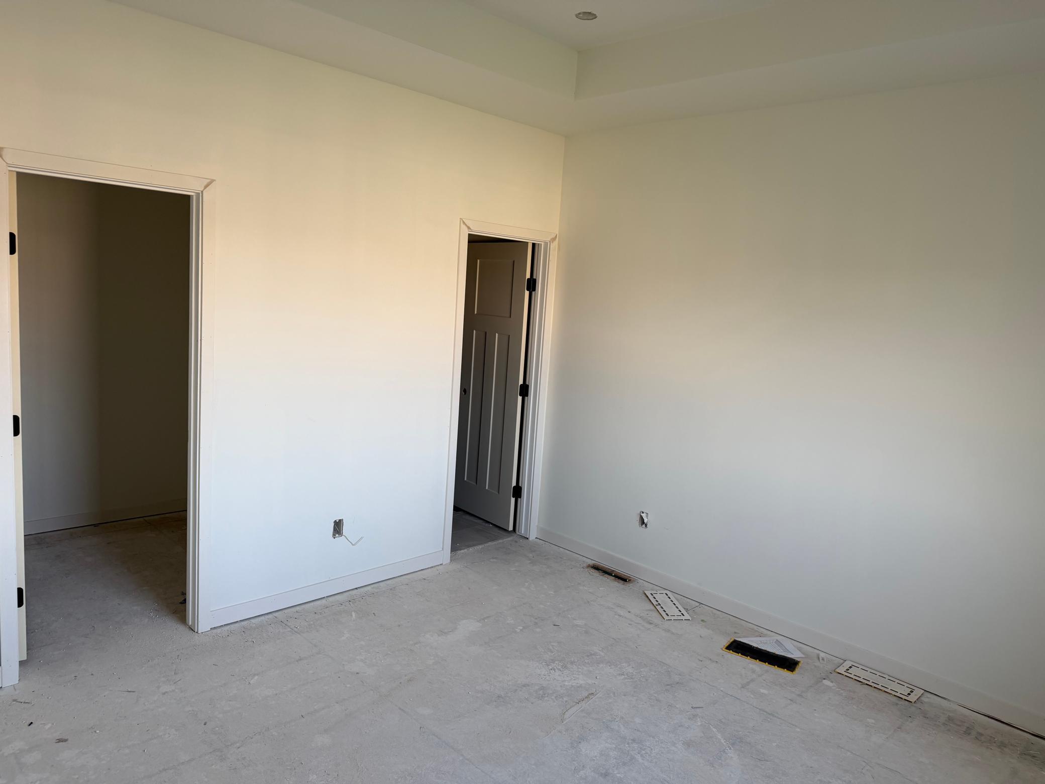 Primary Bedroom - Upper Level