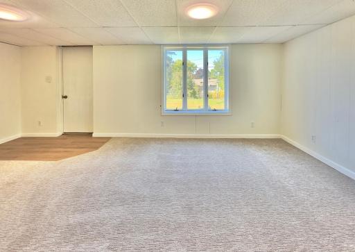 1979 Memory Lane, North Saint Paul, MN 55109