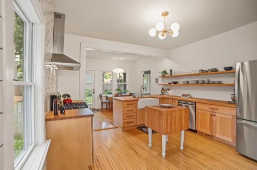 319 Maple Street W, Stillwater, MN 55082